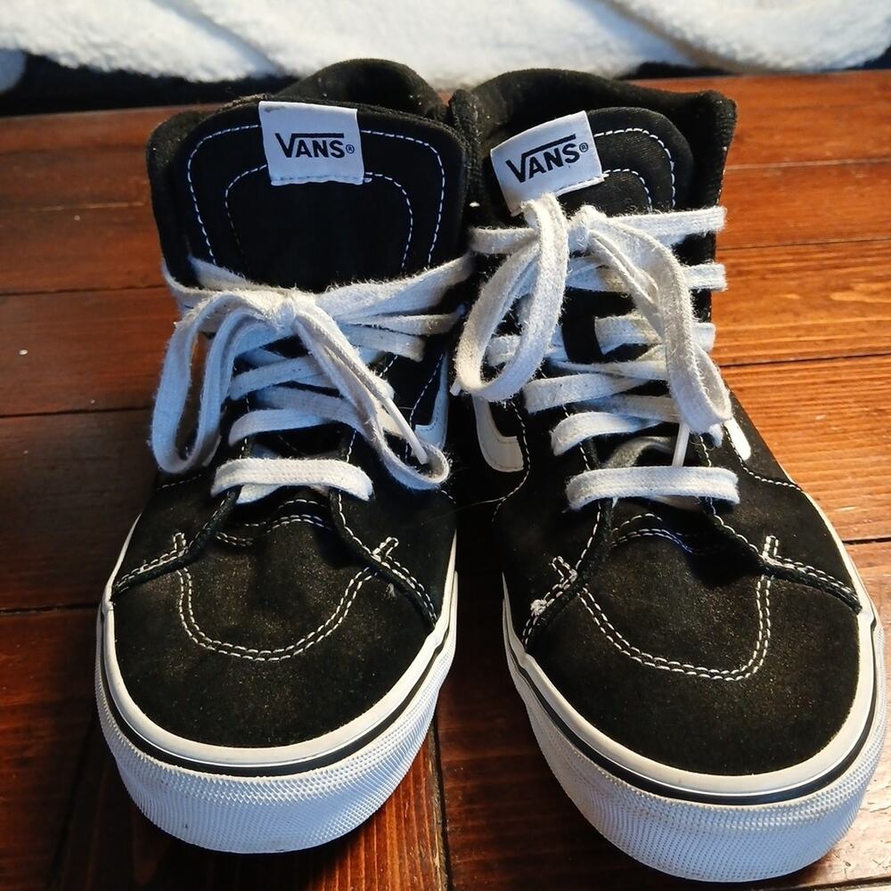 VANS SK8 Hi BLACK Suede Size 6 Retro Skateboard Shoes FAST SHIPPING